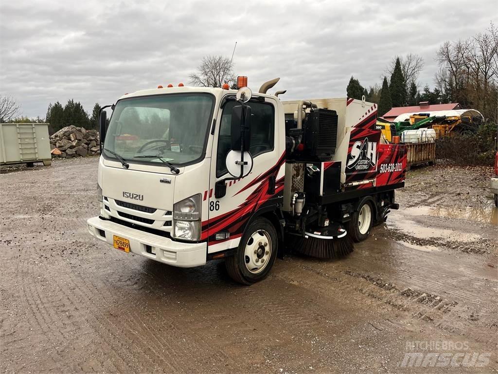 Isuzu NPR Fejemaskiner
