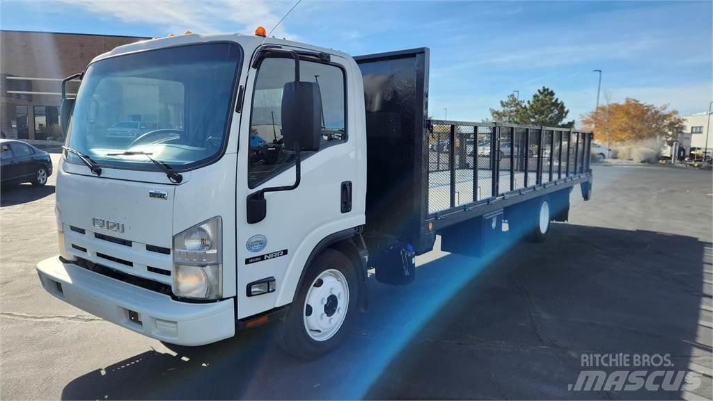 Isuzu NRR Lastbiler til dyretransport