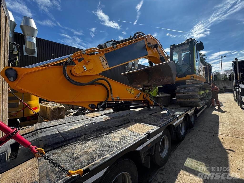 JCB 220XLC Gravemaskiner på larvebånd