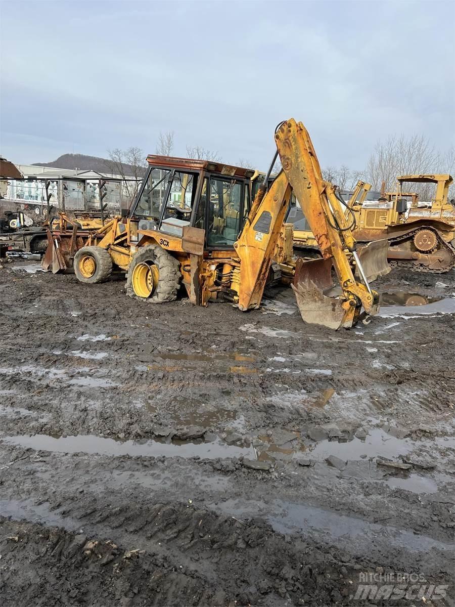 JCB 3CX Rendegravere