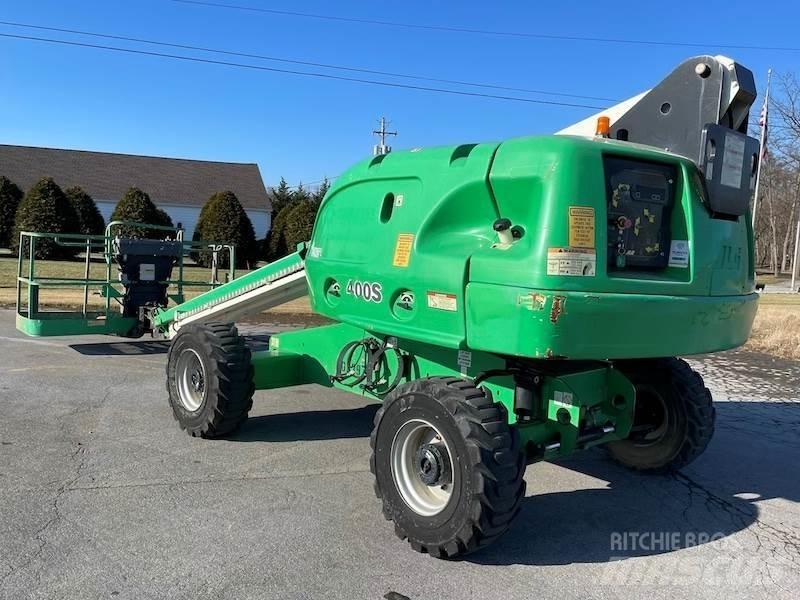 JLG 400S Teleskoplifte