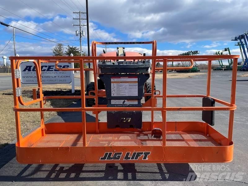 JLG 400S Teleskoplifte