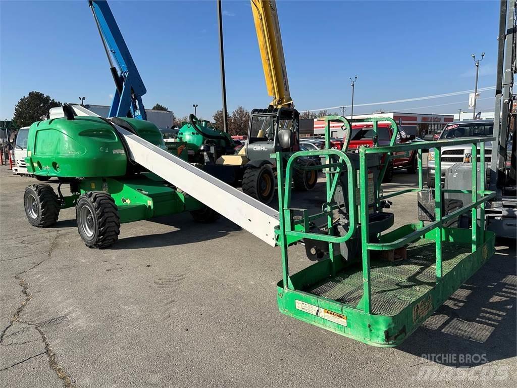 JLG 400S Teleskoplifte
