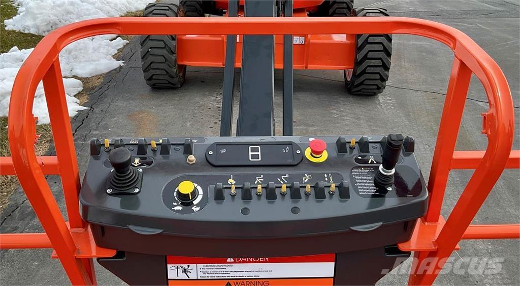 JLG 600AJ Andre lifte og platforme