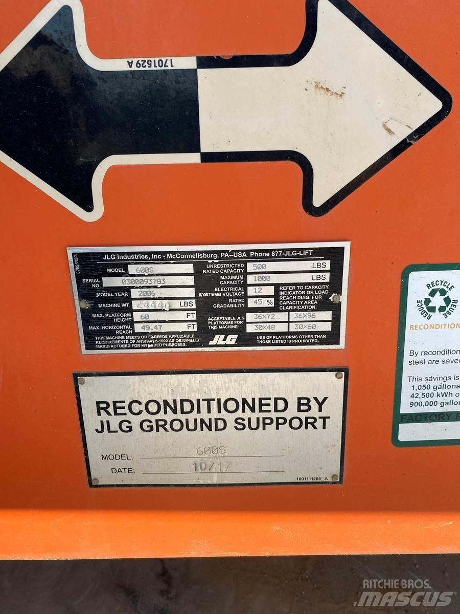 JLG 600S Teleskoplifte