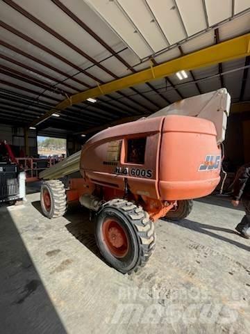 JLG 600S Teleskoplifte