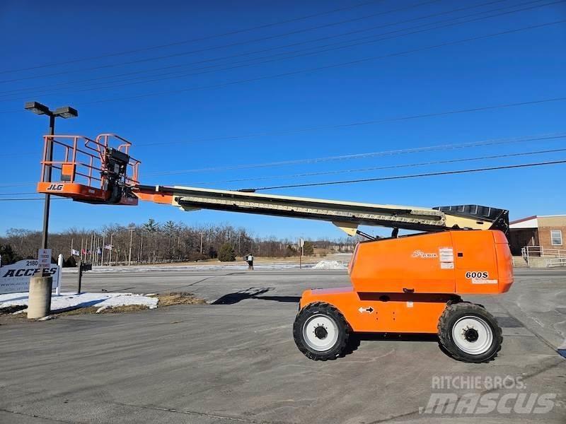 JLG 600S Teleskoplifte
