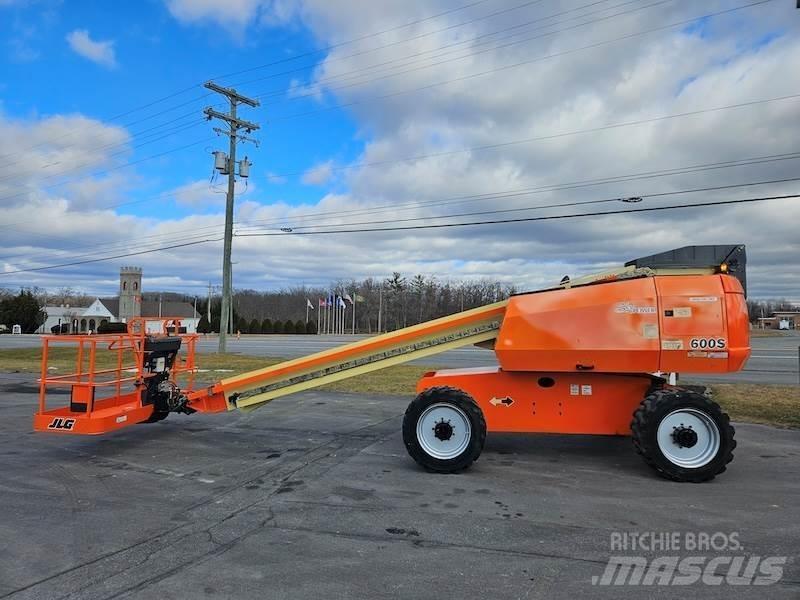 JLG 600S Teleskoplifte