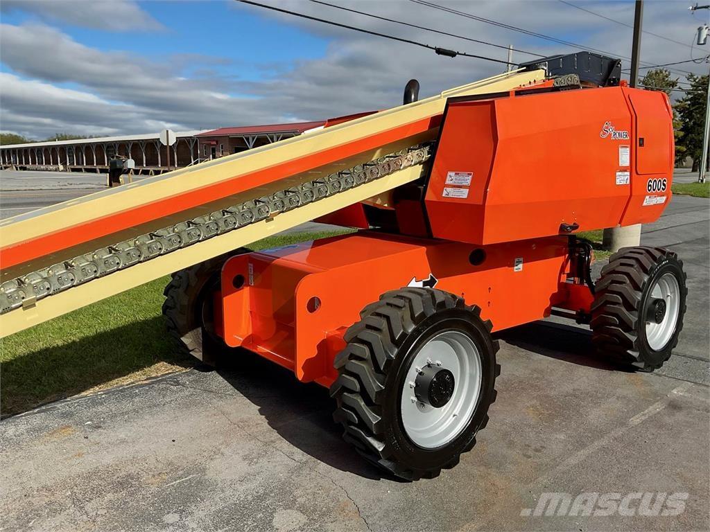 JLG 600S Teleskoplifte