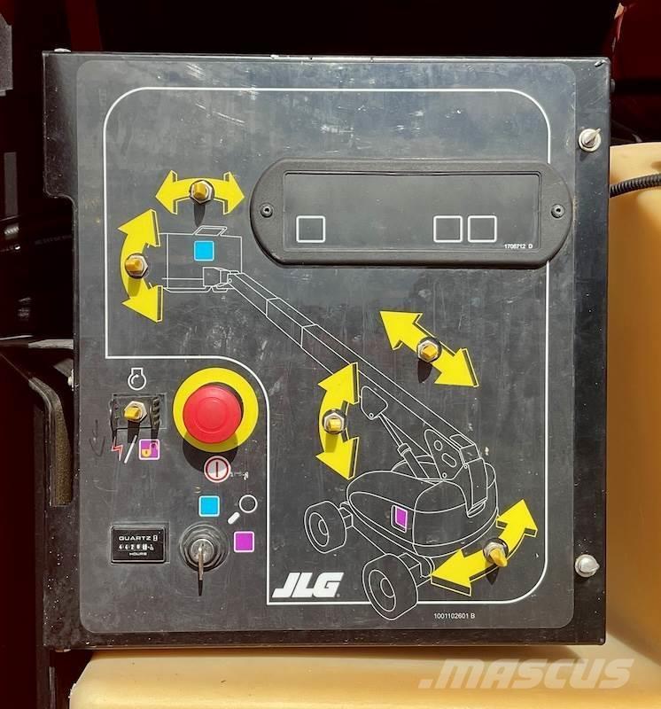 JLG 600S Teleskoplifte