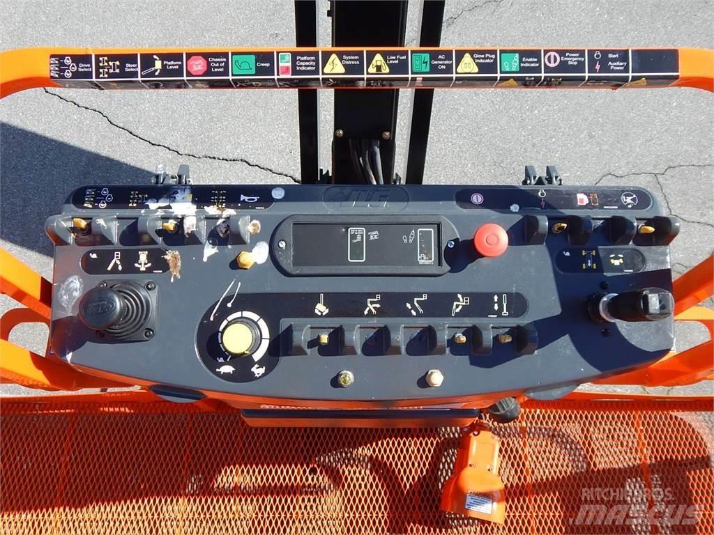 JLG 860SJ Teleskoplifte