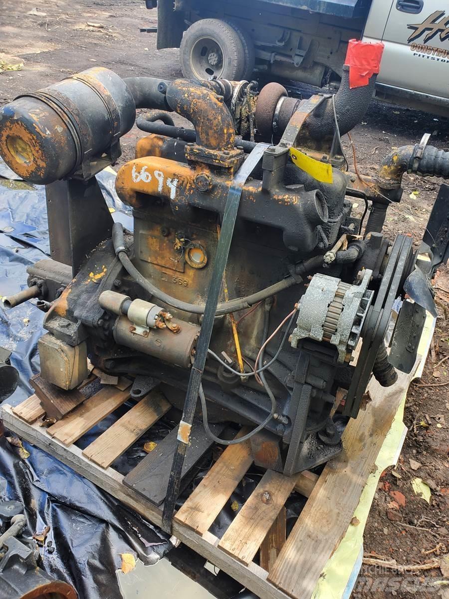 John Deere  Motorer