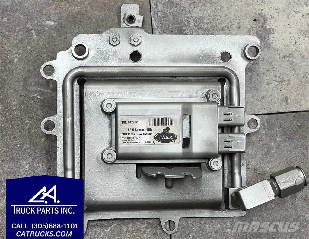 Mack E7 Transport – Andet
