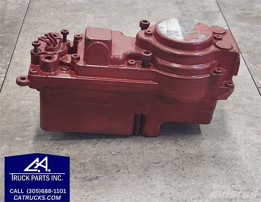 Mack MP7 Transport – Andet