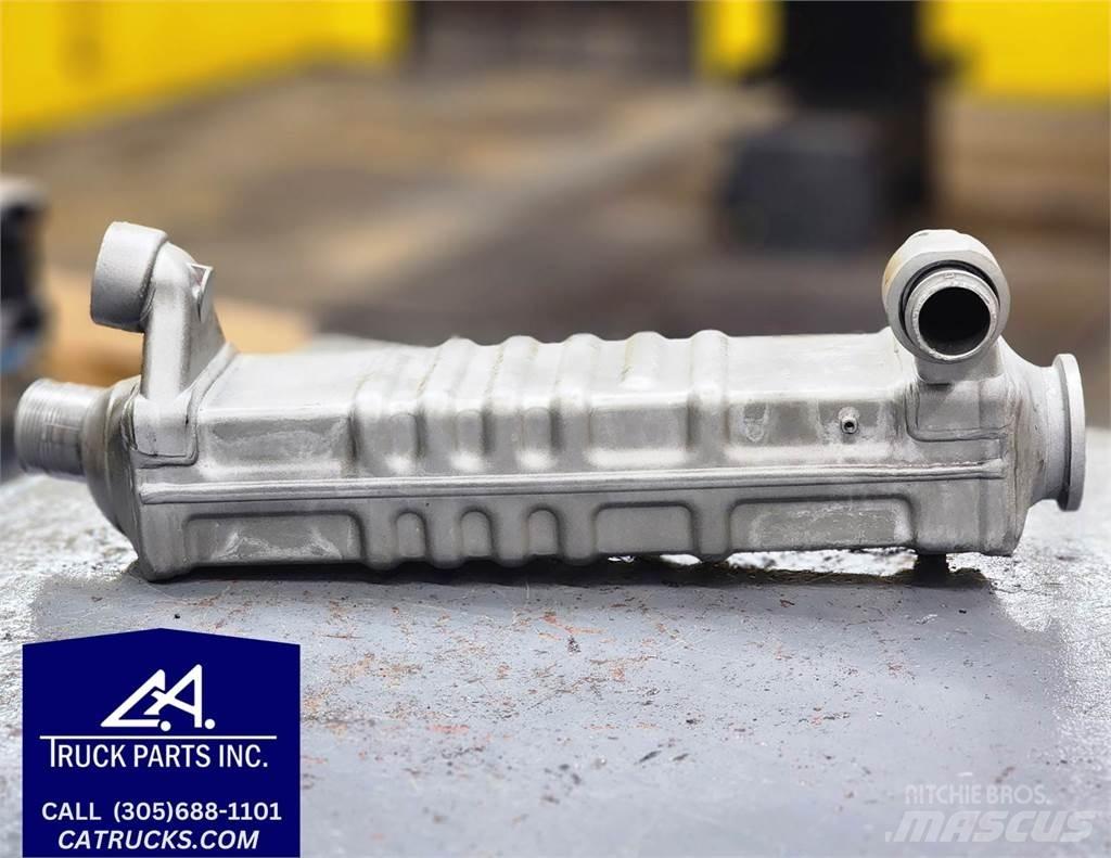 Mack MP7 Transport – Andet
