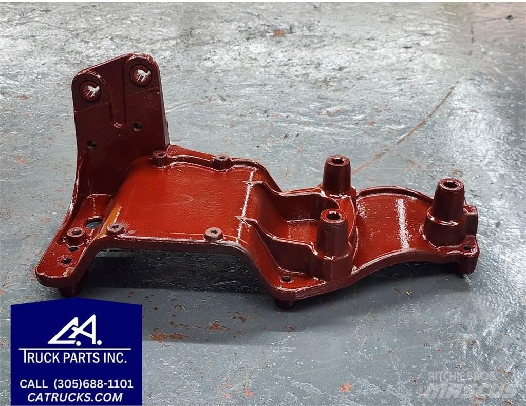 Mack MP7 Transport – Andet