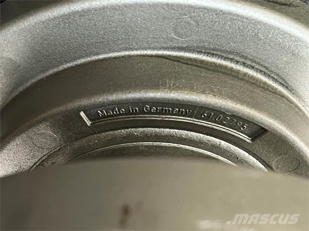 Mack MP7 Transport – Andet