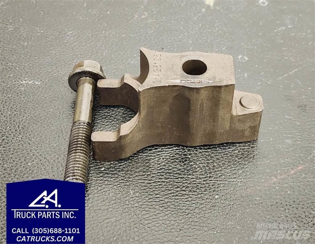 Mack MP8 Transport – Andet