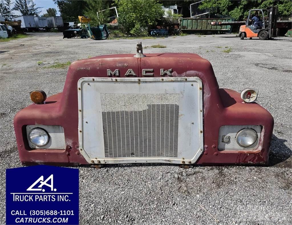 Mack Other Transport – Andet