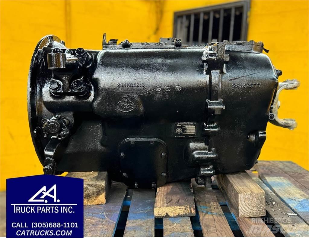 Mack T2100 Gearkasser