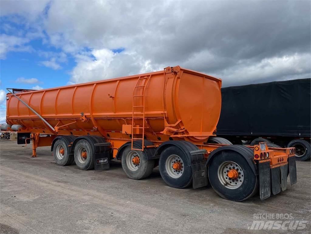  RAGLAN Semi-trailer med tip