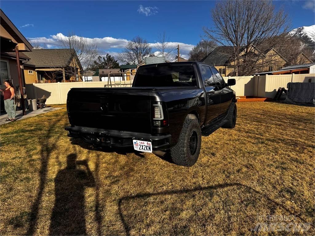 RAM 1500 Pickup/Sideaflæsning
