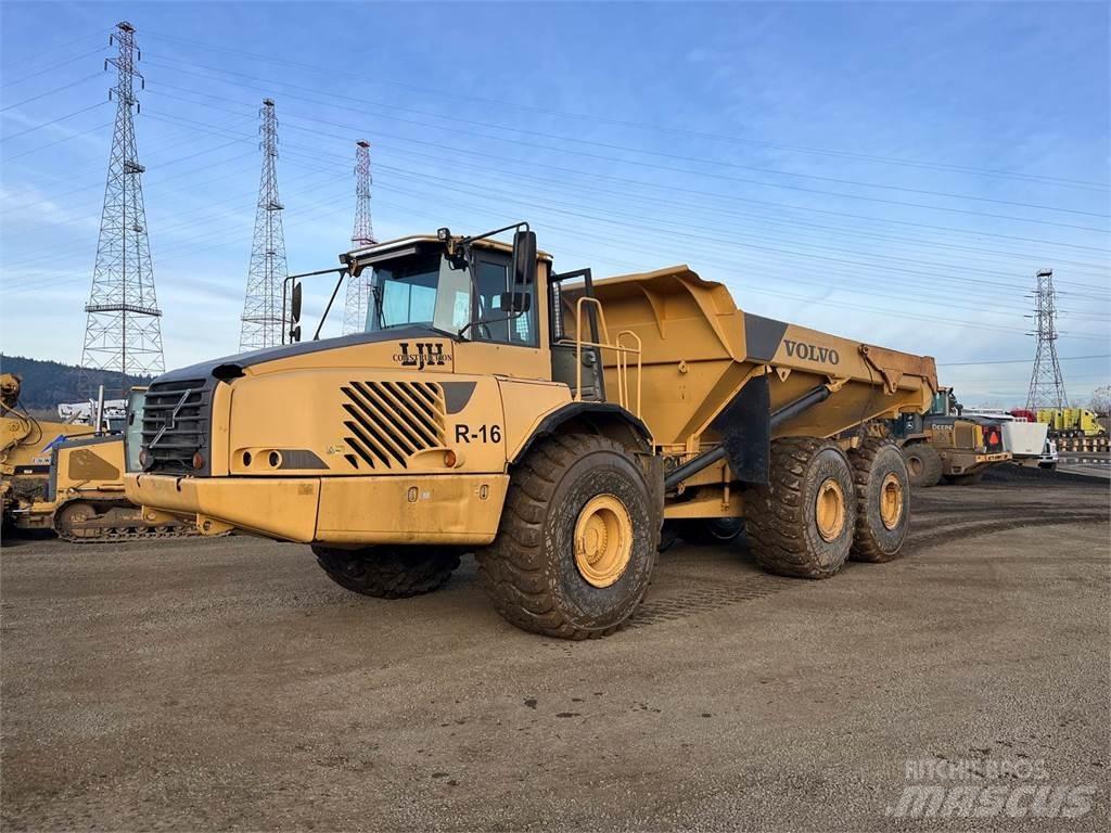 Volvo A40D Lastbiler med tip