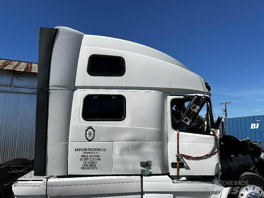 Volvo VNL Transport – Andet