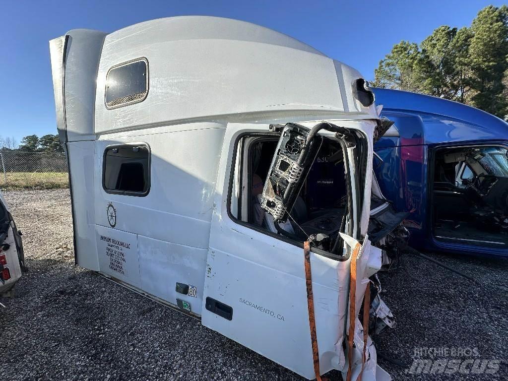 Volvo VNL Transport – Andet