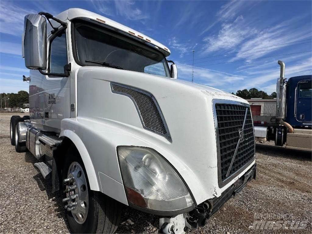 Volvo VNL Transport – Andet