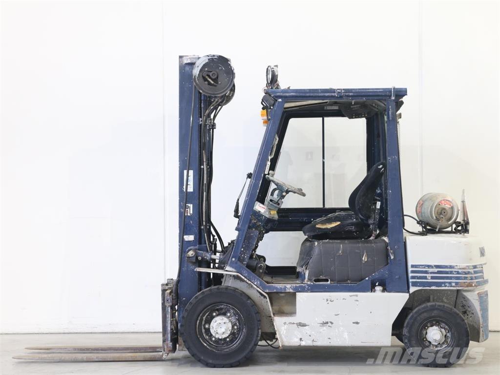 Komatsu FG25HT-11 Gaffeltrucks - andre