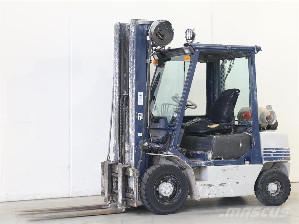 Komatsu FG25HT-11 Gaffeltrucks - andre