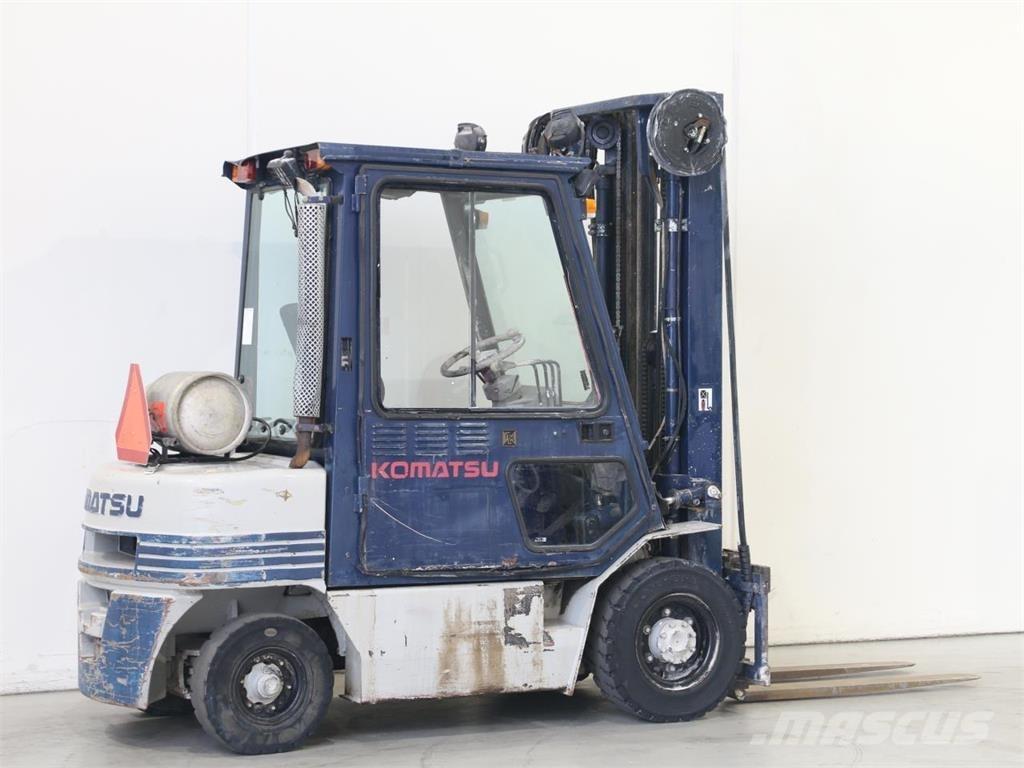 Komatsu FG25HT-11 Gaffeltrucks - andre
