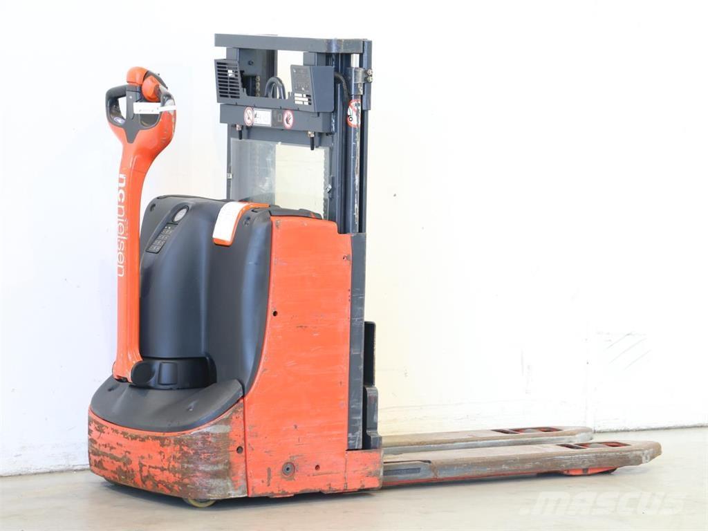Linde D06/1160 Gaffelstabler med gående fører
