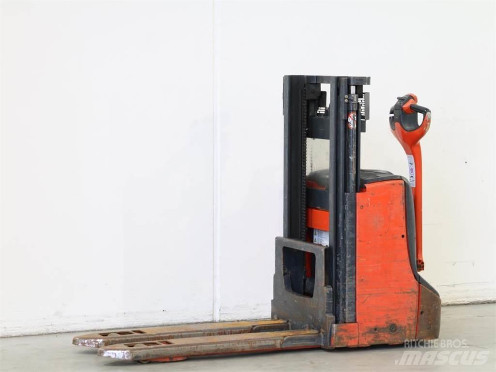 Linde D06/1160-00 Gaffelstabler med gående fører