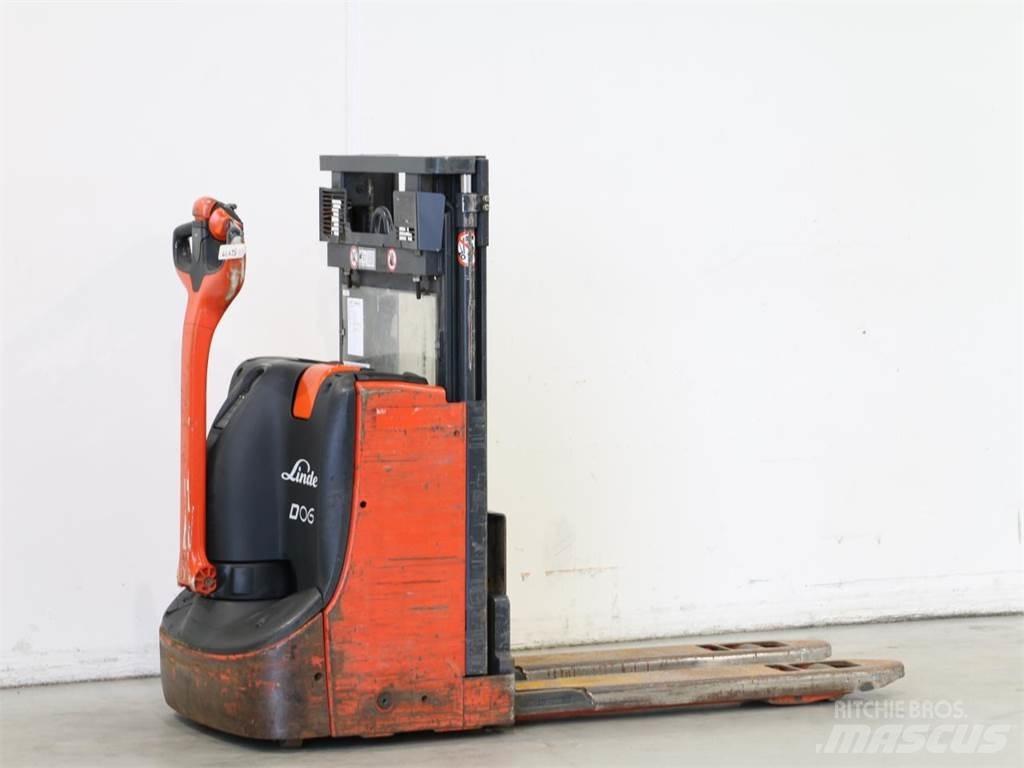 Linde D06/1160-00 Gaffelstabler med gående fører