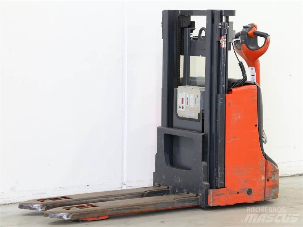Linde D06/1160-00 Gaffelstabler med gående fører