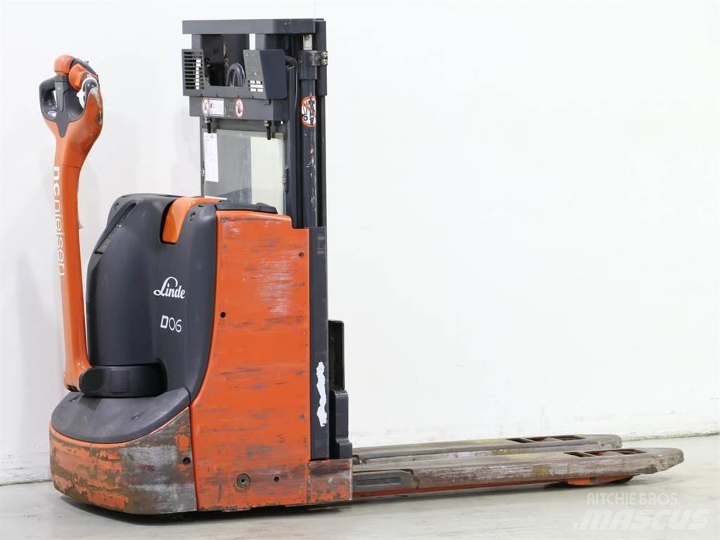 Linde D06/1160-00 Gaffelstabler med gående fører