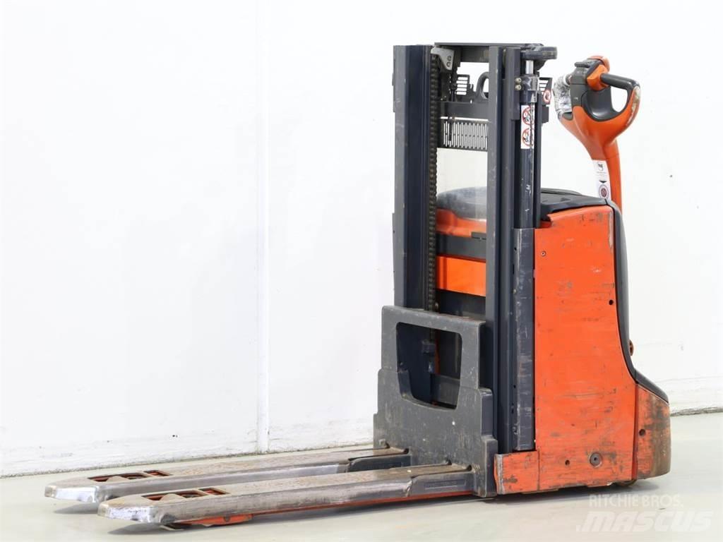Linde D06/1160-00 Gaffelstabler med gående fører