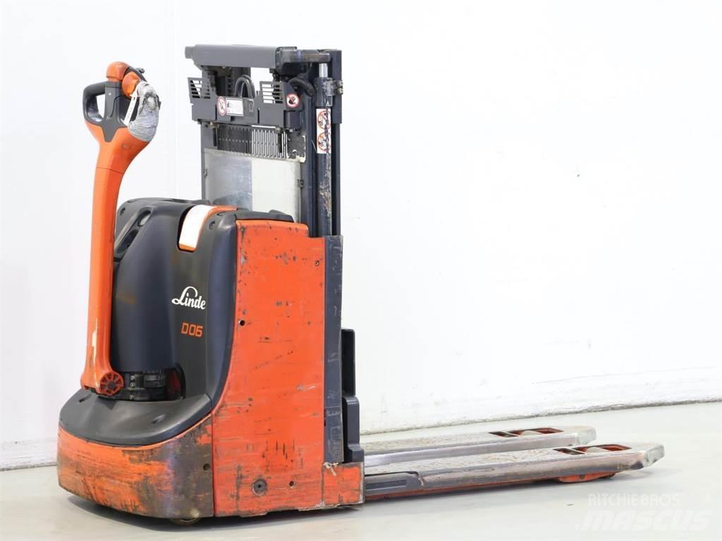 Linde D06/1160-00 Gaffelstabler med gående fører