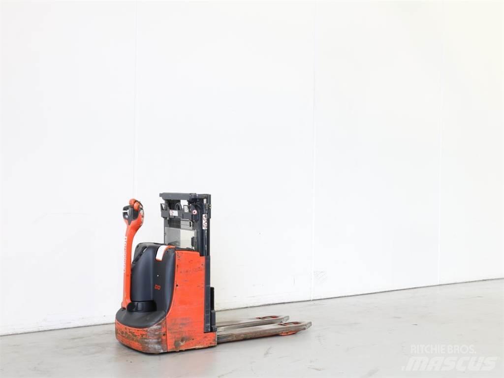 Linde D08/1160 Gaffelstabler med gående fører