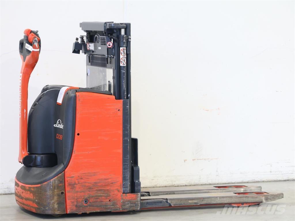 Linde D08/1160 Gaffelstabler med gående fører