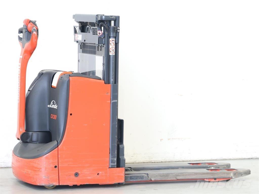 Linde D08/1160 Gaffelstabler med gående fører