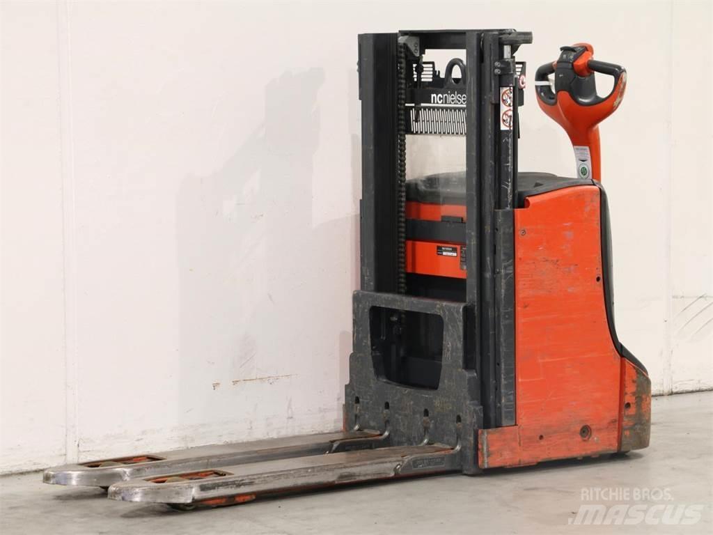Linde D08/1160 Gaffelstabler med gående fører