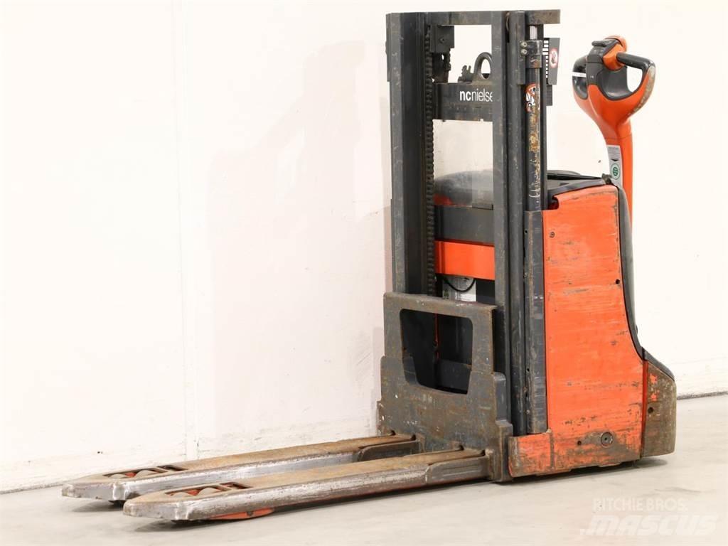 Linde D08/1160-00 Gaffelstabler med gående fører