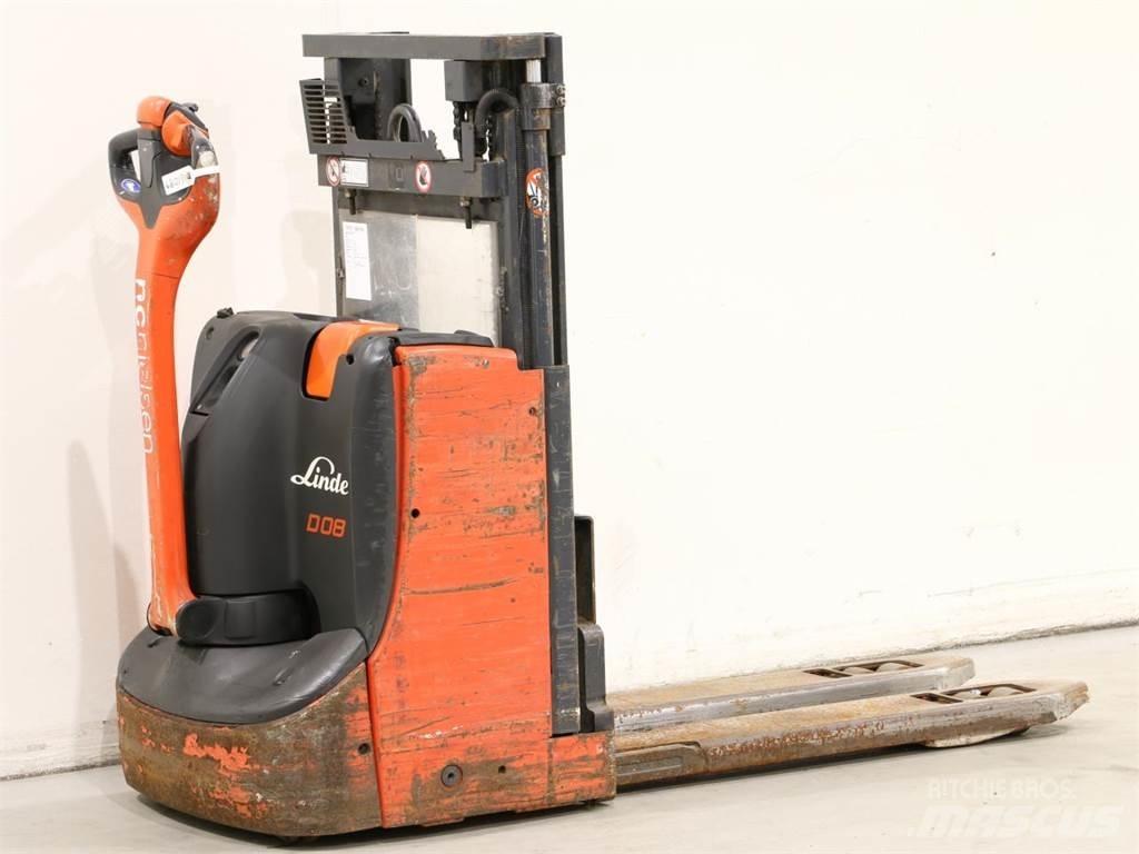Linde D08/1160-00 Gaffelstabler med gående fører
