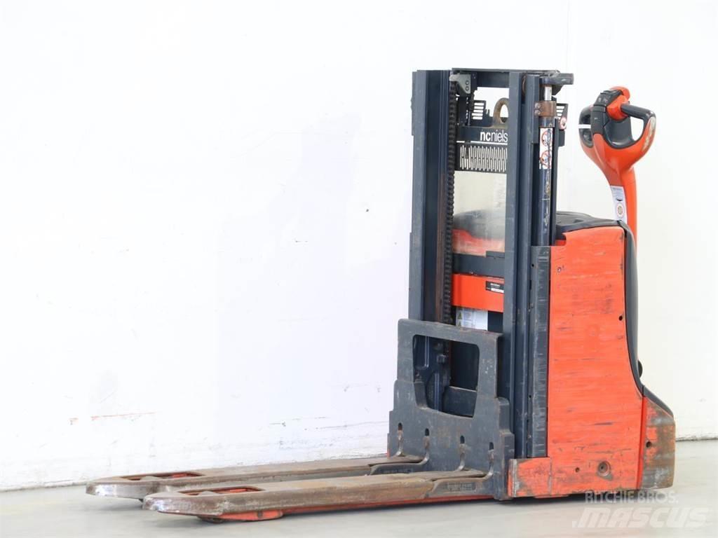 Linde D08/1160-01 Gaffelstabler med gående fører