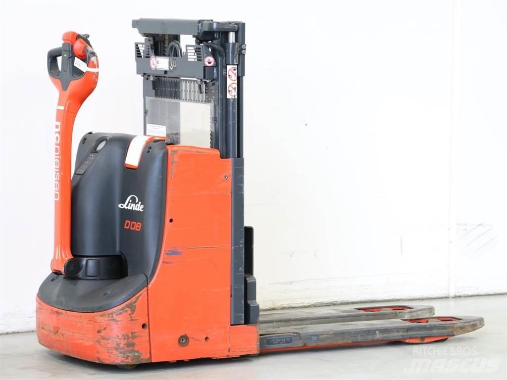 Linde D08/1160-01 Gaffelstabler med gående fører