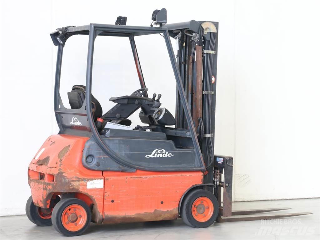 Linde E16P/335-02 El gaffeltrucks