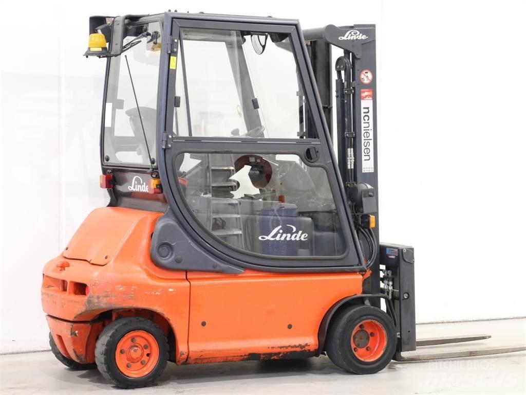 Linde E20P/335-02 El gaffeltrucks